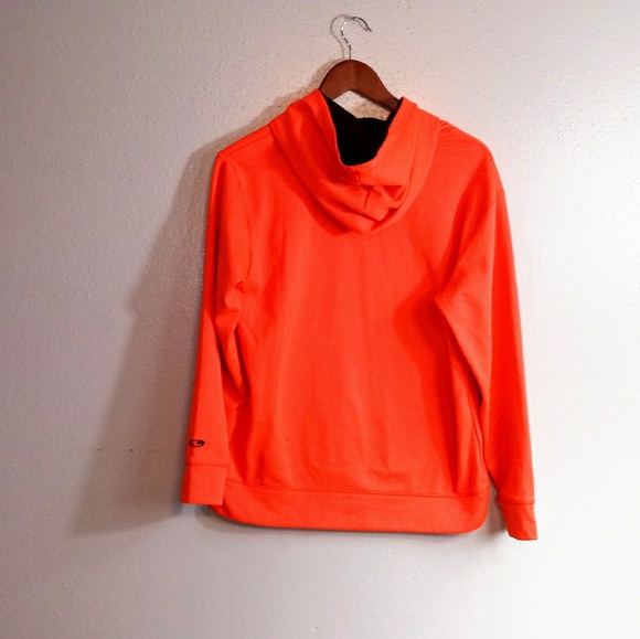 Champion Duo Dry Crash The Boards Hoodie (12-14) - Picture 5 of 5